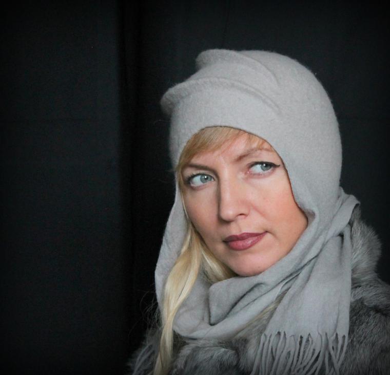 Ирина Спасская. Шляпка из коллекции Бедуины