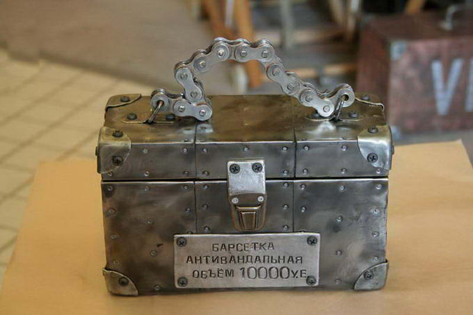 Необычные и прикольные подарки 740