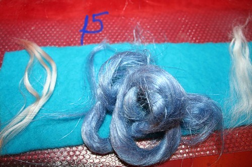 В технике мокрого валяния используются волокна