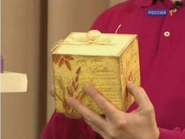 На рисунке изображён многогранник все двугранные углы многогранника прямые На рисунке изображён многогранник все двугранные углы многогранника прямые