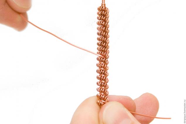 20 оригинальных идей для плетения браслетов из проволоки