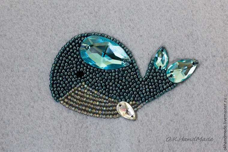 Мастерим брошь «Синий кит» в технике «вышивка бисером», фото № 11 Мастерим брошь «Синий кит» в технике «вышивка бисером», фото № 11