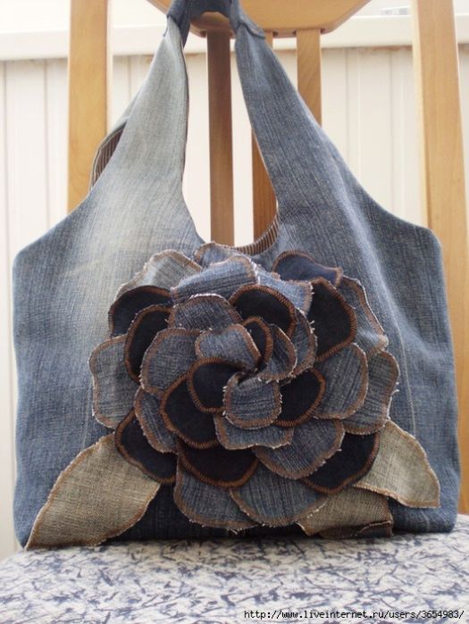 Женские сумочки из текстиля