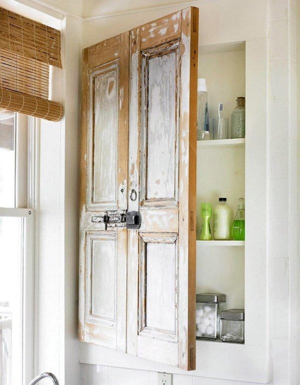 Как декорировать старую дверь