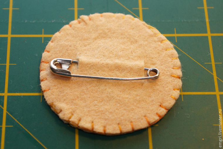 Создаем оригинальную брошку к Новому году, фото № 20