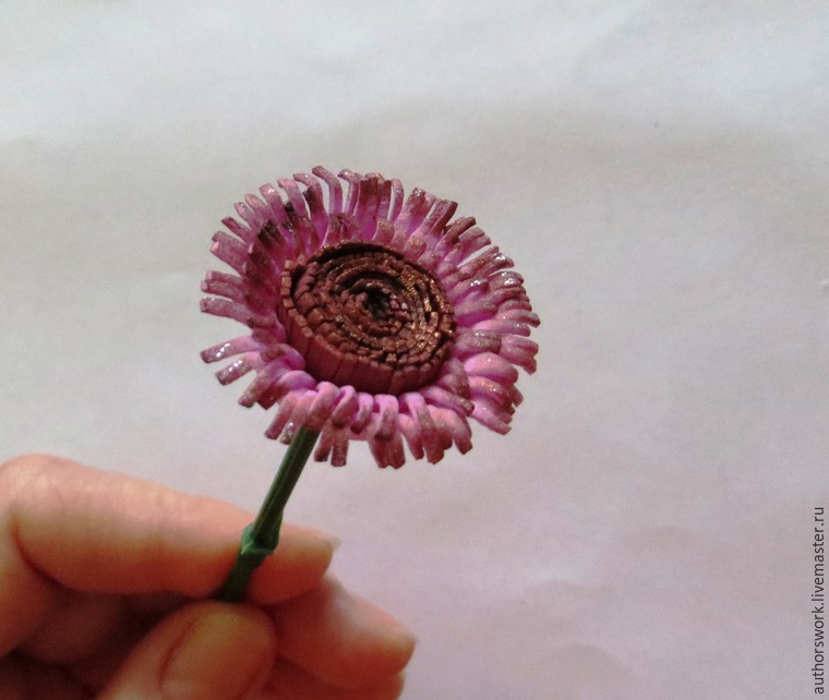 Мастер-класс по изготовлению мягкого цветка герберы из фоамирана своими руками