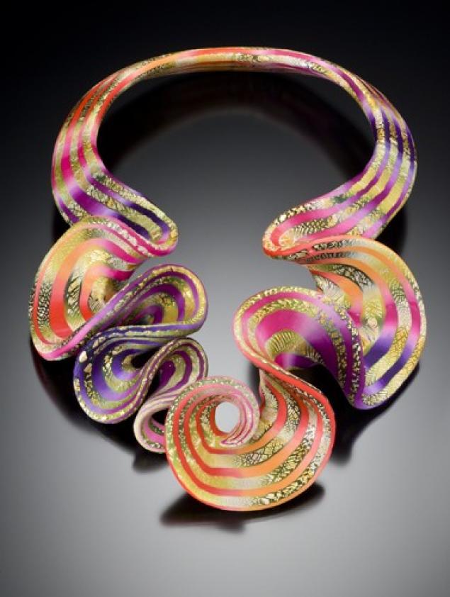 необычная бижутерия. новогодние украшения своими руками из бумаги. необычные украшения из полимерной глины. украшения из бумаги. мелизмы группетто.