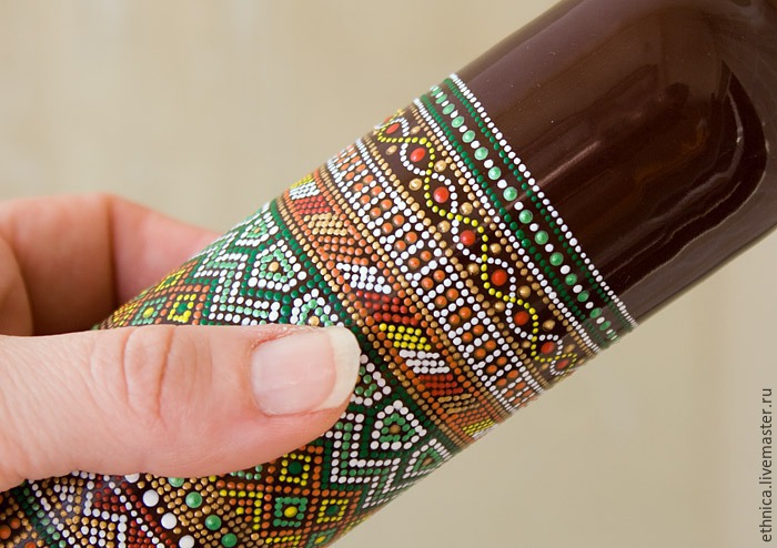 Точечная роспись на бутылке в африканском стиле, фото. № 32