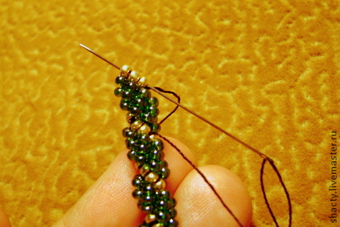 Пошаговый фото мастер-класс плетения браслета из бисера