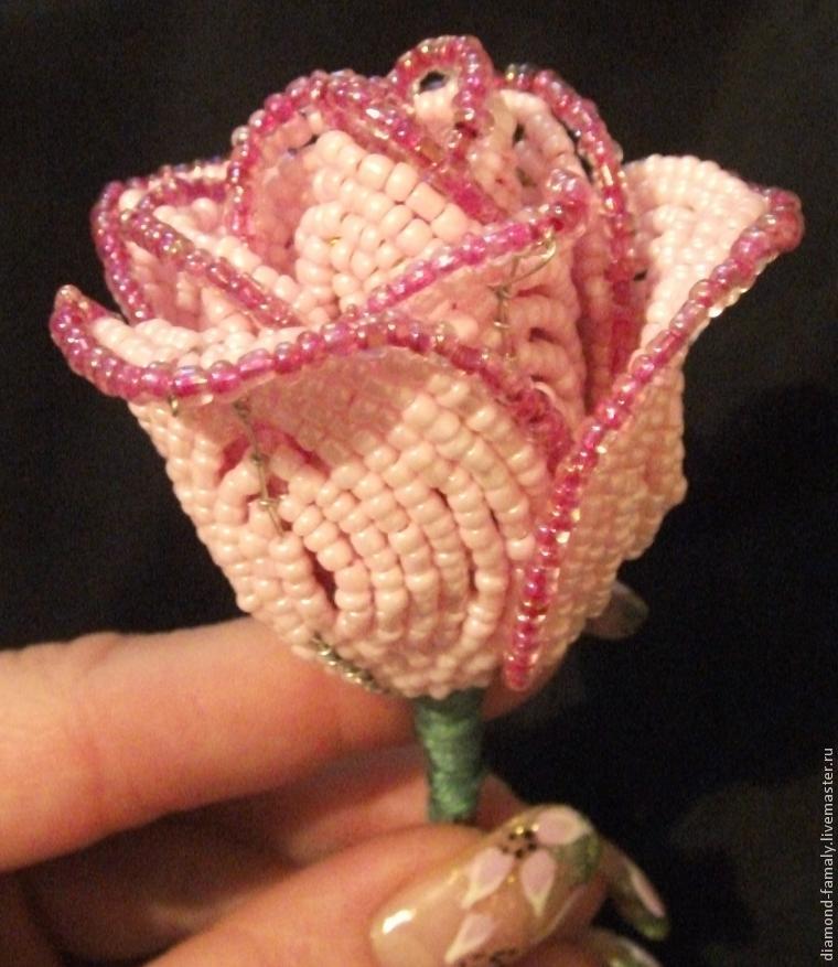 Плетение розы из чешского бисера, фото № 9