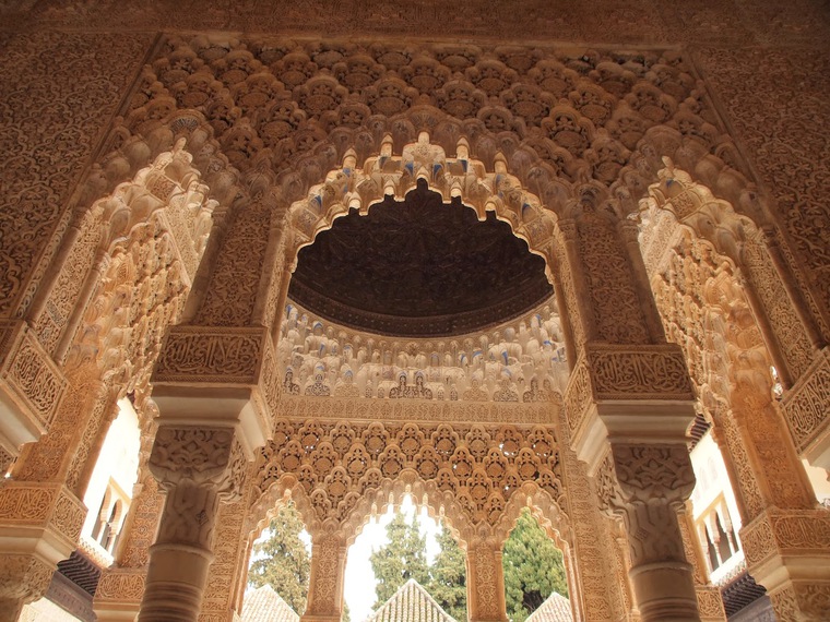 Удивительная Альгамбра — жемчужина испанского зодчества, фото № 32