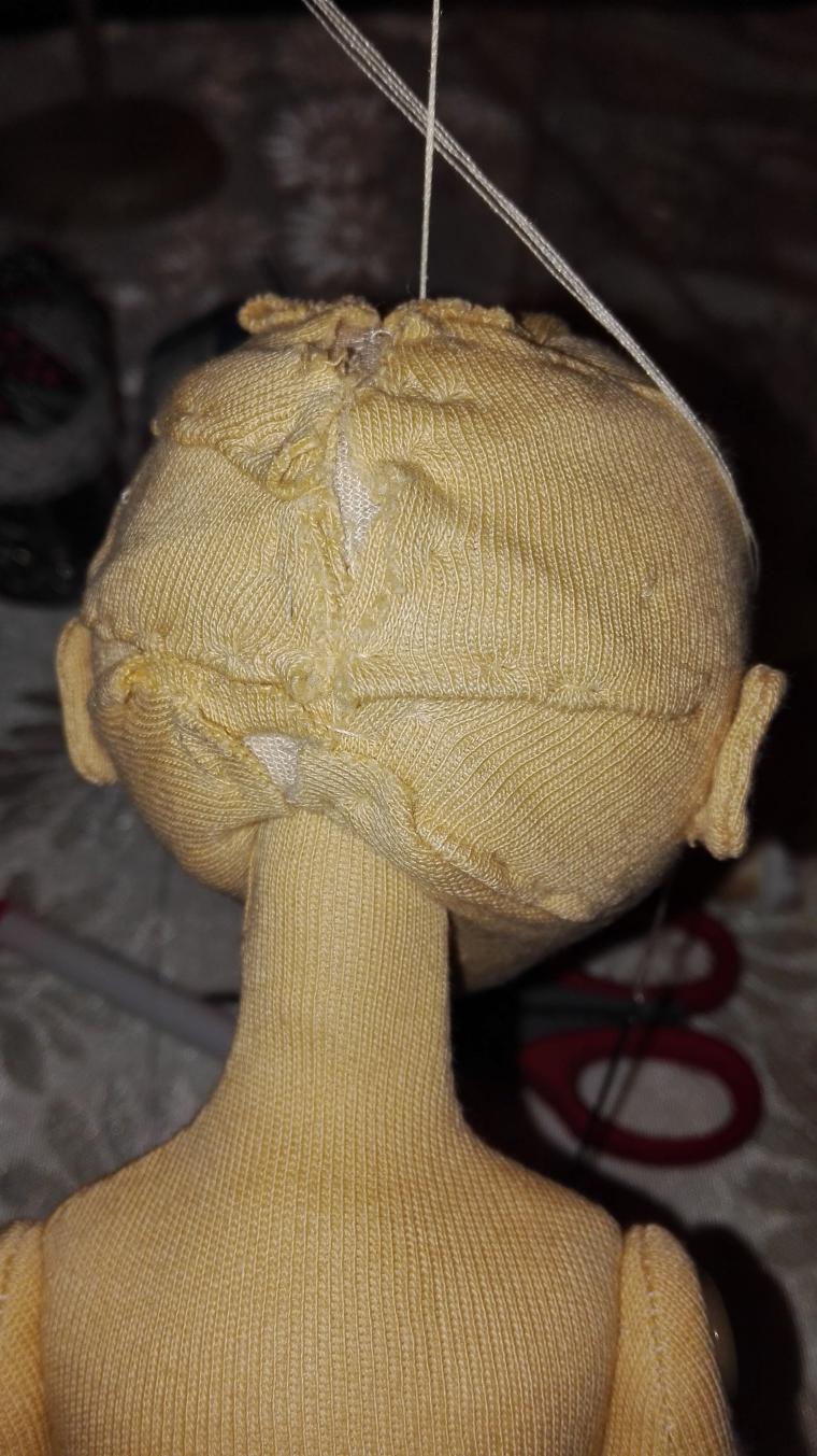 Приделать голову. Голова текстильной куклы. Крепление головы куклы. Крепление головы текстильной куклы. Шарнирное крепление головы текстильной куклы.