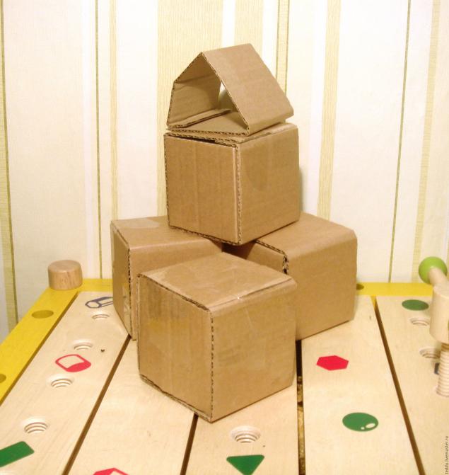 Как сделать кубик из бумаги в домашних условиях? Как сделать поделку кубика из бумаги?