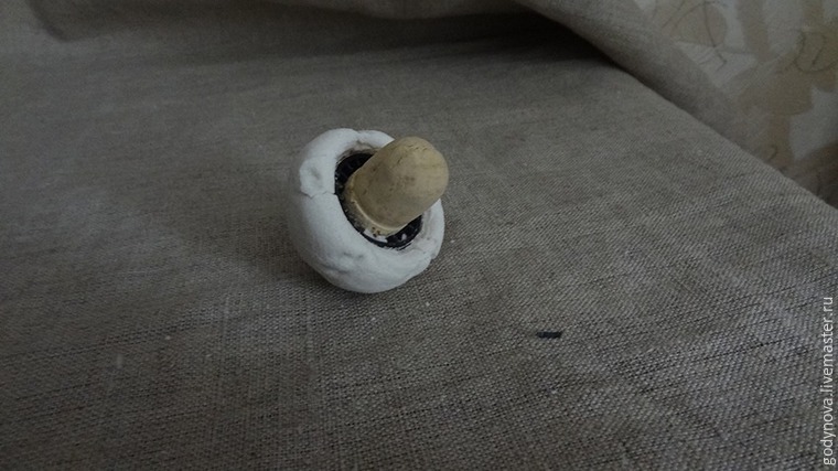 Мастер-класс декор бутылки для святой воды в технике декупаж, фото № 34 Мастер-класс декор бутылки для святой воды в технике декупаж, фото № 34