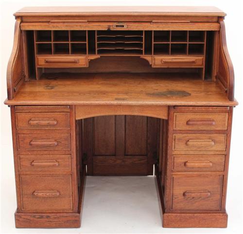 Старинный письменный стол бюро