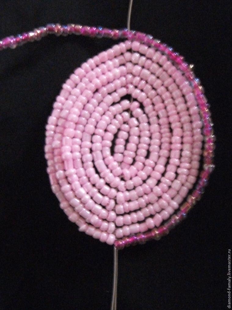 Плетение розы из чешского бисера, фото № 6