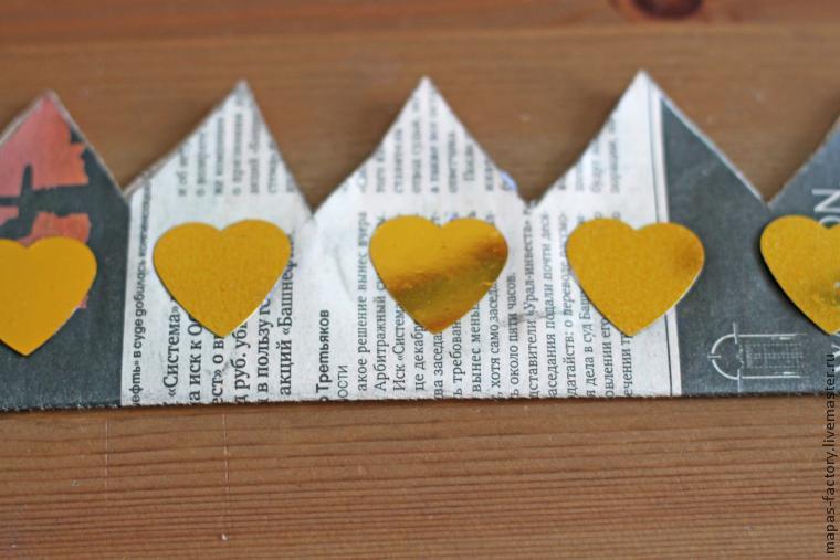 How to Make a Pretty Crown from a Newspaper DIYs в журнале Ярмарки Мастеров