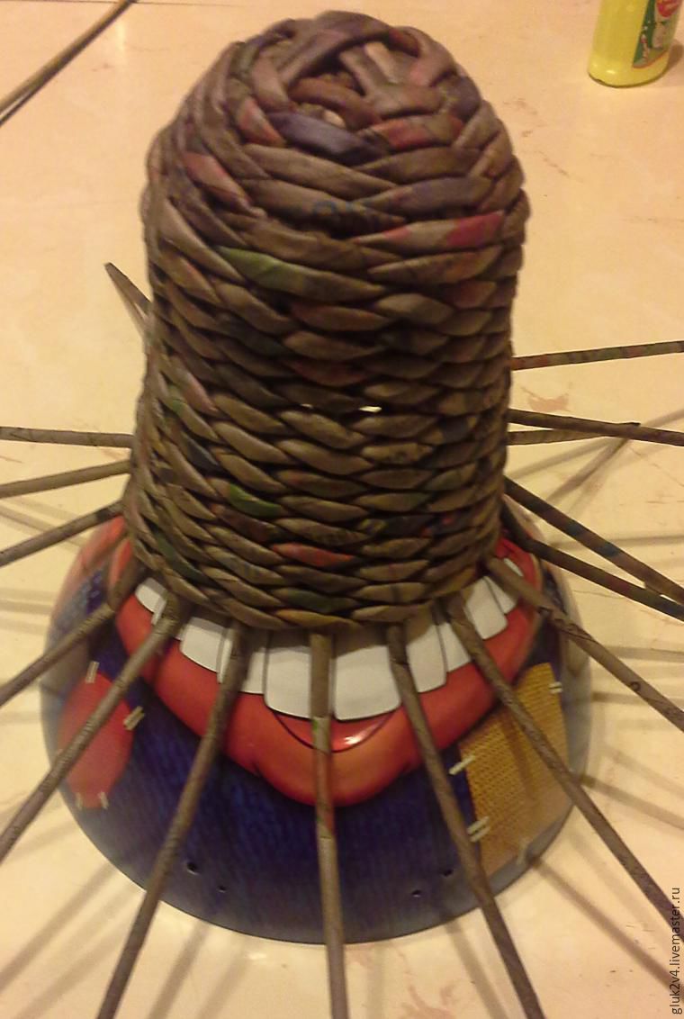 Мастер-класс плетём колокольчик из газетных трубочек, фото № 9
