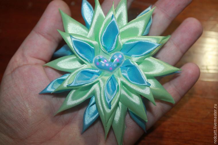 Creating a Mint Blue Flower in the Kanzashi Technique Журнал Ярмарки