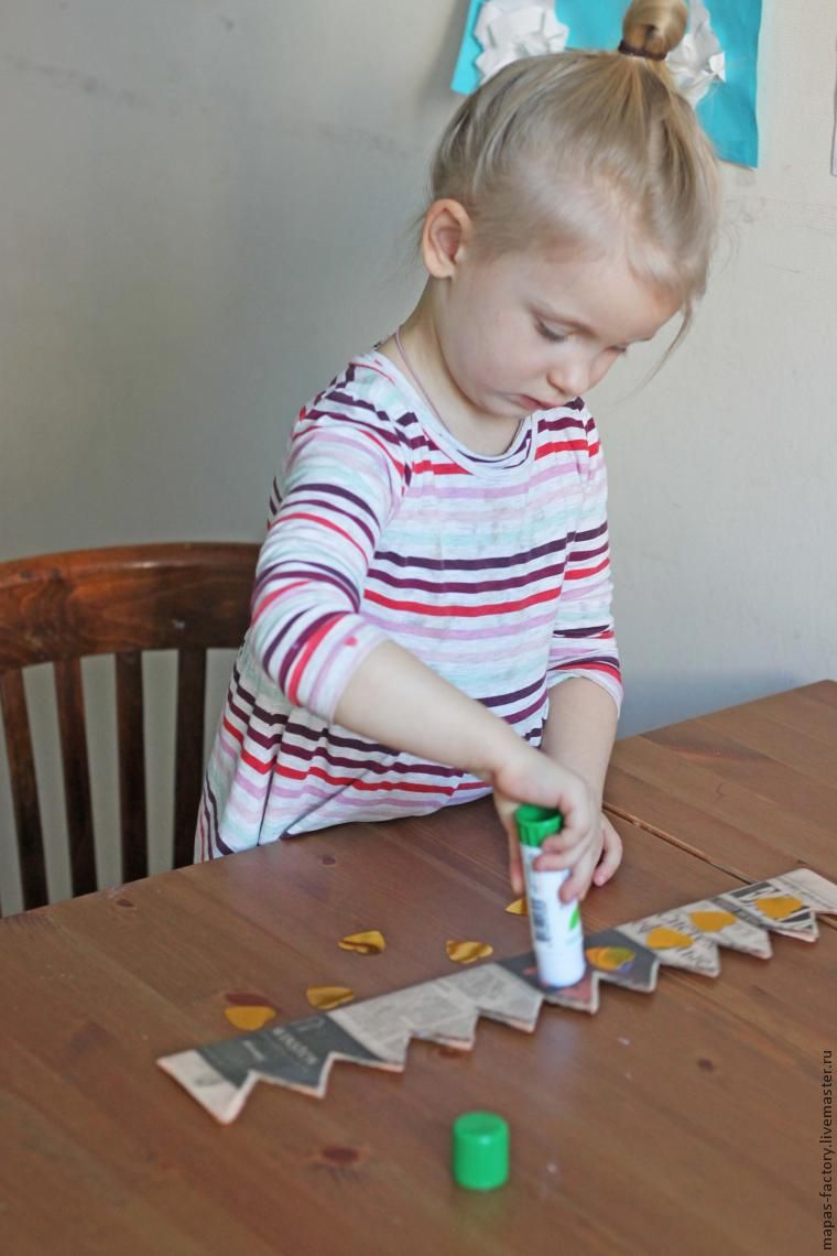 How to Make a Pretty Crown from a Newspaper DIYs в журнале Ярмарки Мастеров