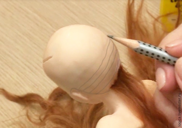 Как приклеить волосы к шару