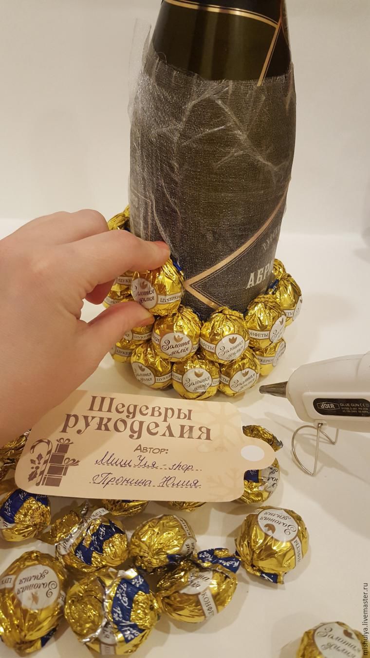 Ананас из конфет и шампанского своими - 42 фото