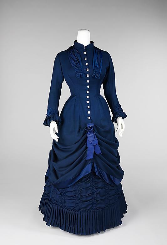 Платья женщин 19 века - 83 фото