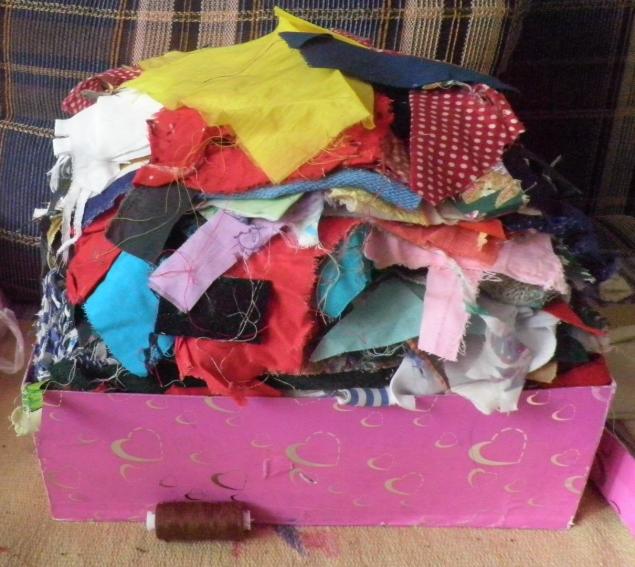 Магазин мерный лоскут на кантемировской. Савтекс лоскут для рукоделия. Лоскутки ткани для рукоделия. Набор тканей для рукоделия. Савтекс лоскут для рукоделия.