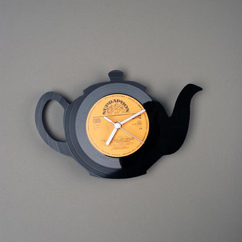 Декоративные часы из виниловой пластинки. Как сделать самостоятельно