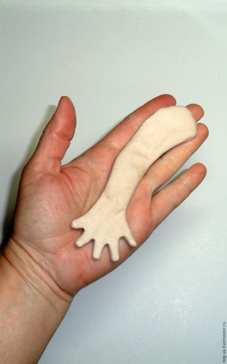 Делаем детскую игрушку зайчик на пальчик своими руками