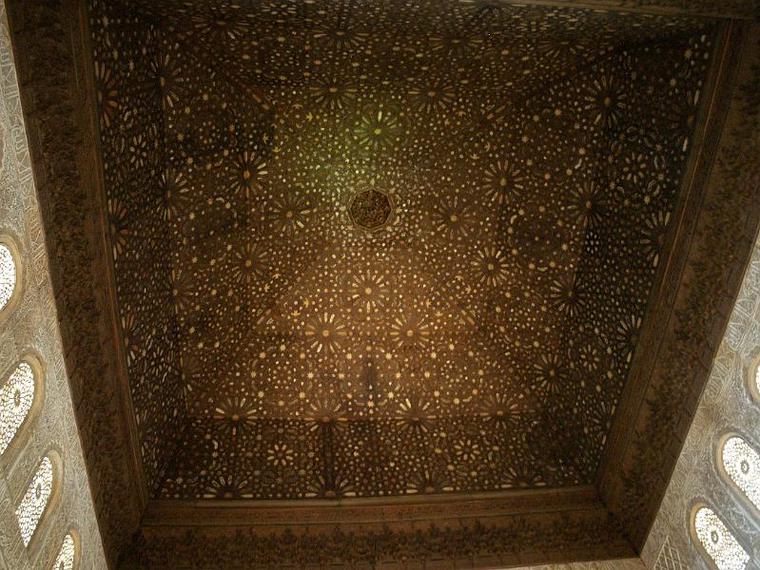 Удивительная Альгамбра — жемчужина испанского зодчества, фото № 26