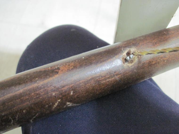 Ремонт ножки венского стула извлечение сломанной части шурупов, фото № 3