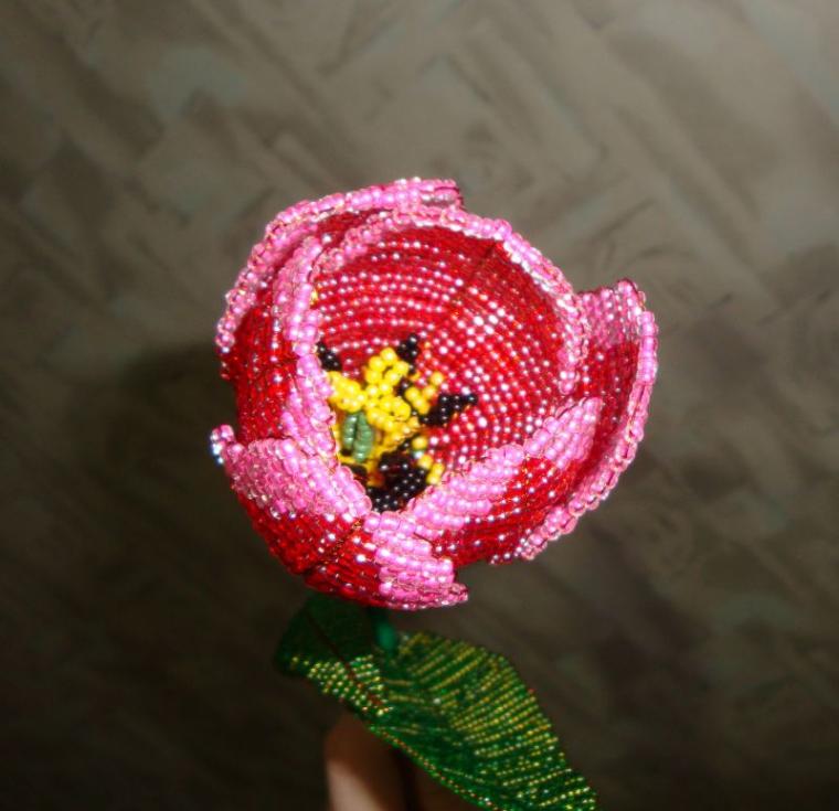 Тюльпан из бисера для начинающих пошагово с фото