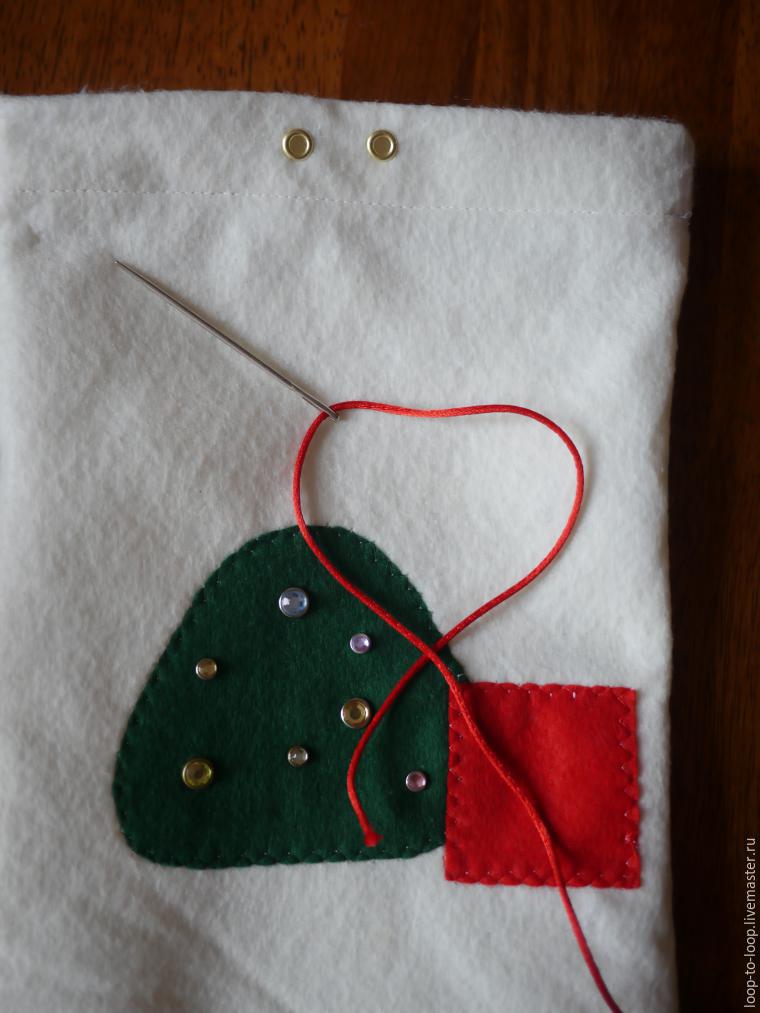Как сделать новогоднюю упаковку — мешочки из фетра, фото № 9